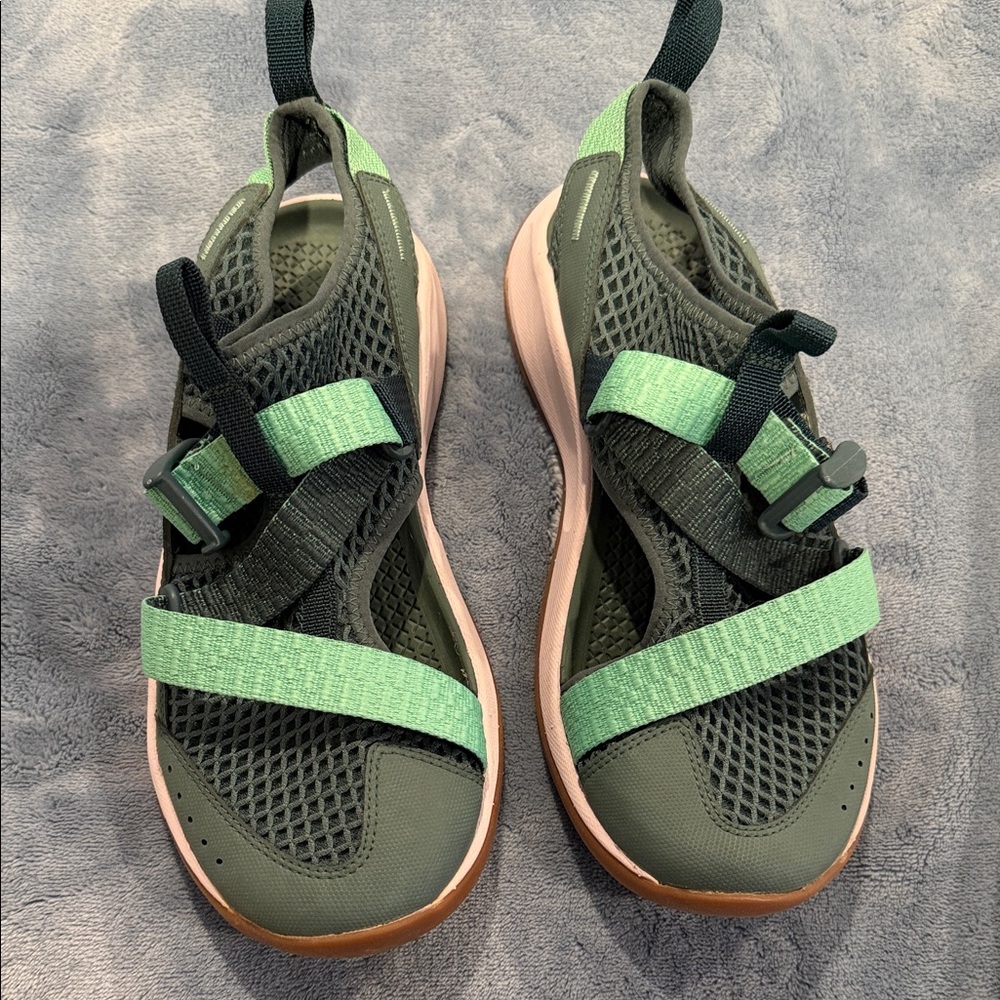 Chaco Green Water Sandal Shoes, Size 7